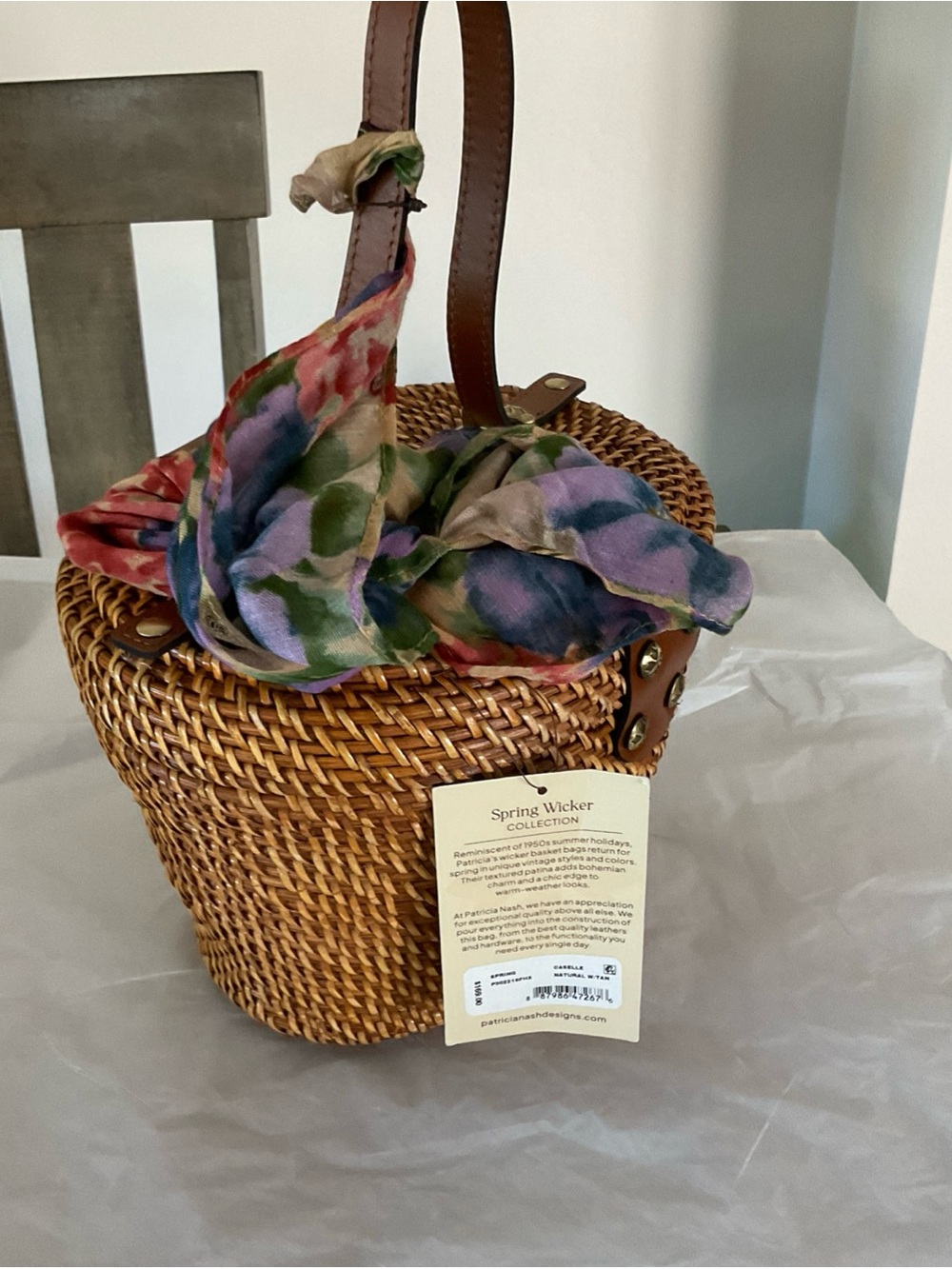 New Patricia Nash Caselle Small Wicker Basket Bag with Leather Trim and scarf - Picture 8 of 13